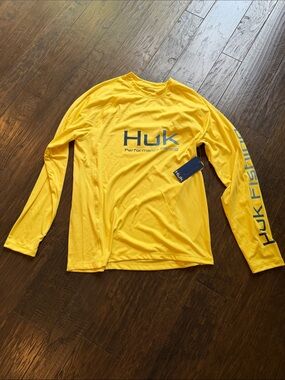 Huk Long Sleeve Performance Fishing Shirt in Yellow with Navy Logo